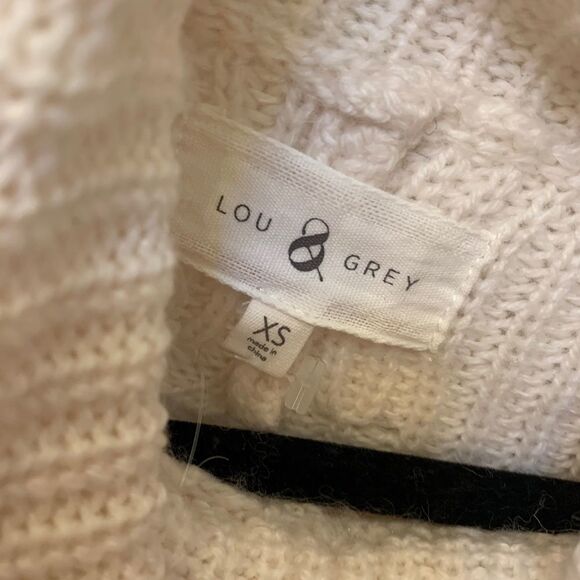 Lou & Grey | Ivory Turtleneck w/ Open Back Sweater - Picture 5 of 7